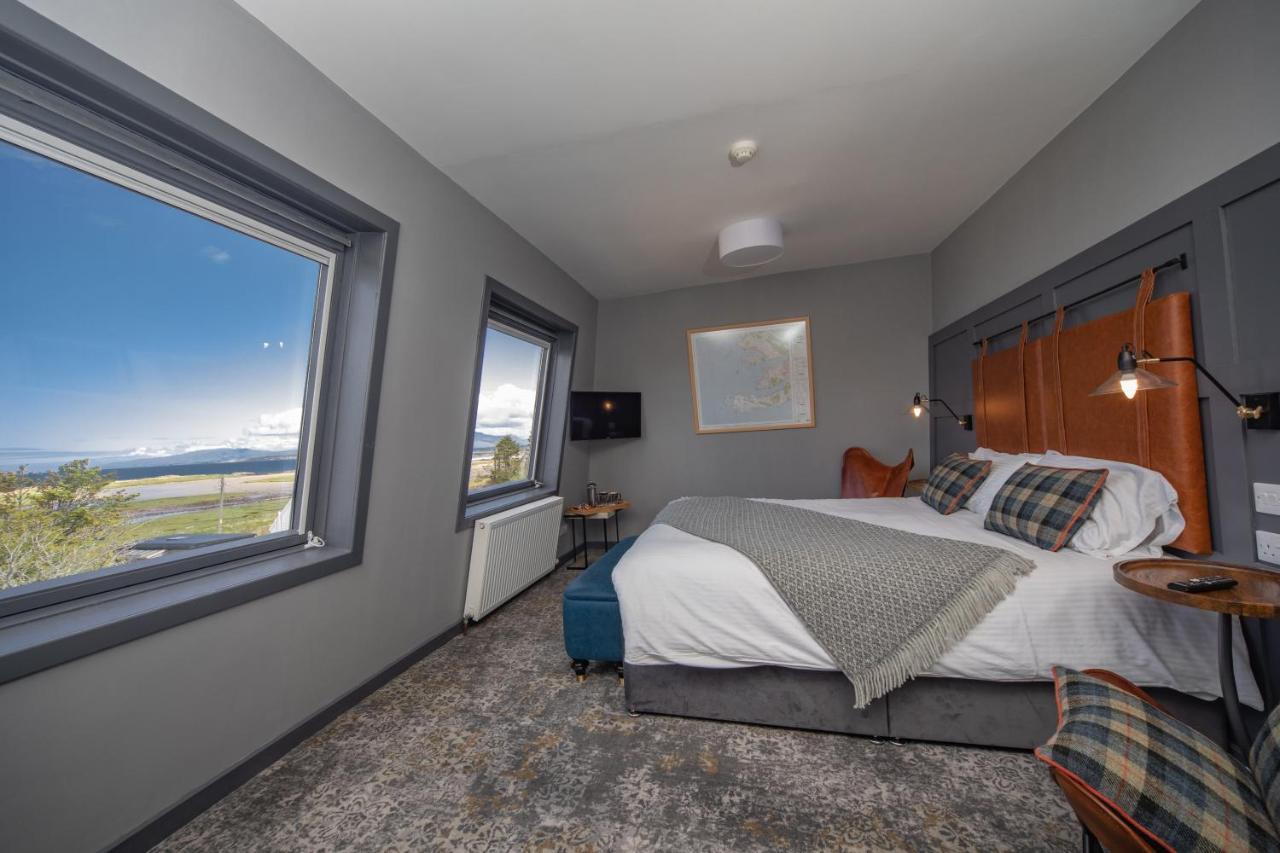 Hebridean Inn - Self Catering With Spectacular Views Broadford  Extérieur photo