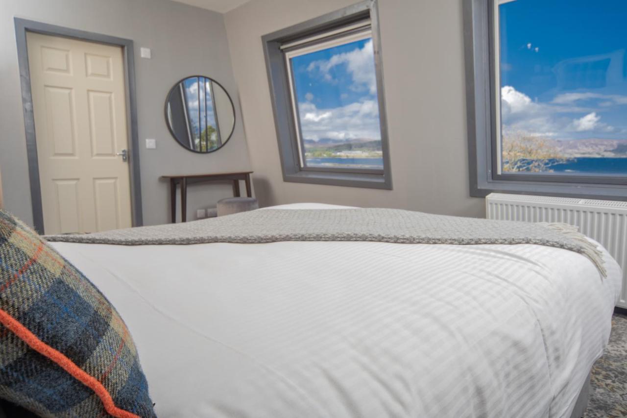 Hebridean Inn - Self Catering With Spectacular Views Broadford  Extérieur photo