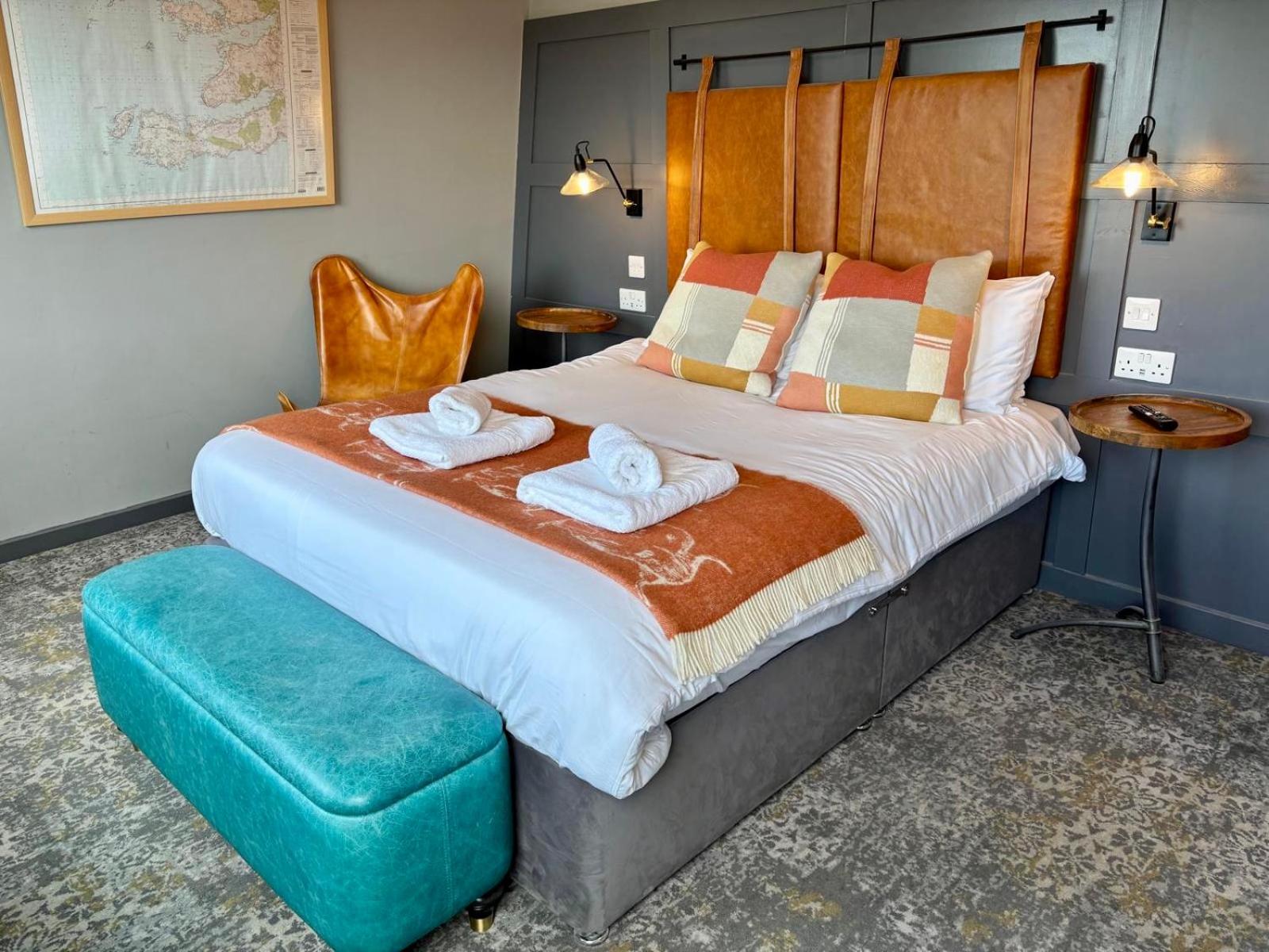 Hebridean Inn - Self Catering With Spectacular Views Broadford  Extérieur photo