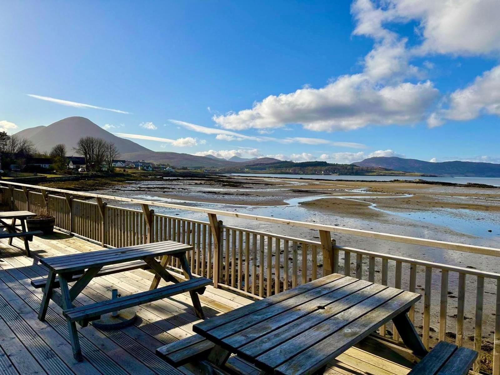 Hebridean Inn - Self Catering With Spectacular Views Broadford  Extérieur photo