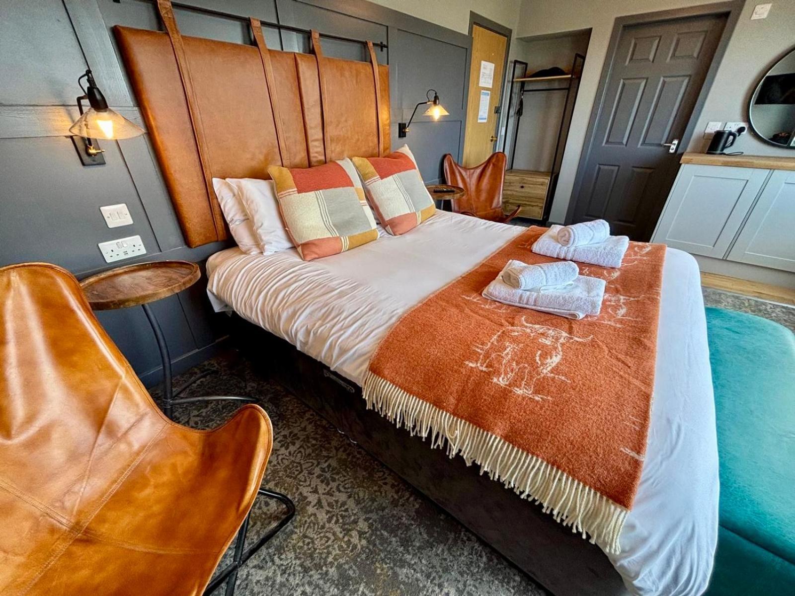 Hebridean Inn - Self Catering With Spectacular Views Broadford  Extérieur photo