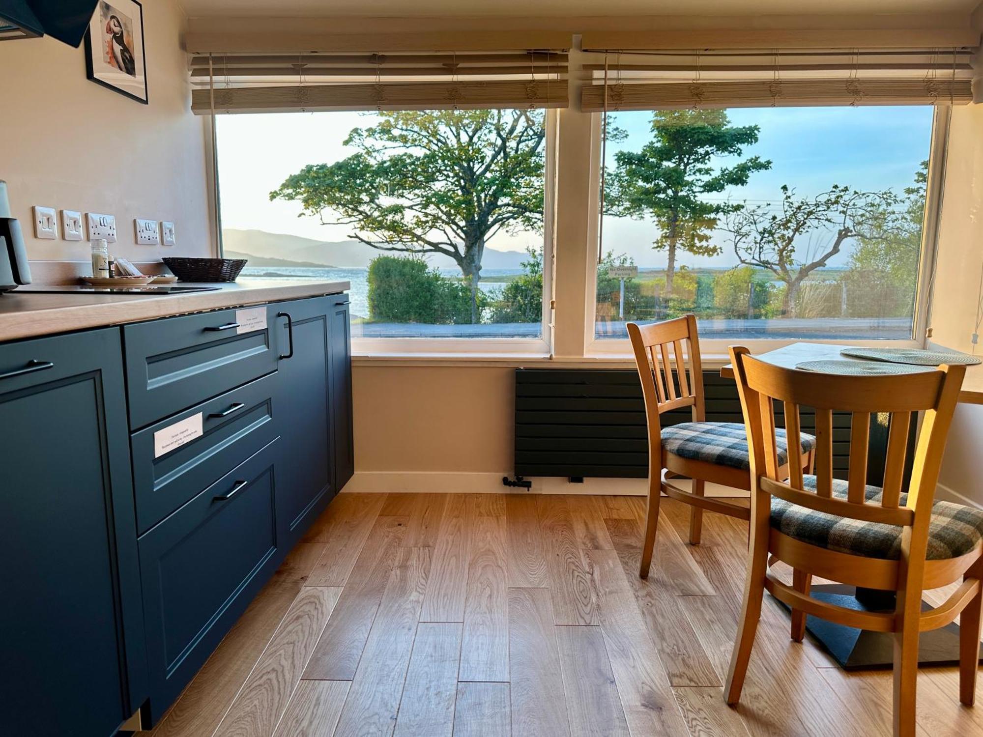 Hebridean Inn - Self Catering With Spectacular Views Broadford  Extérieur photo