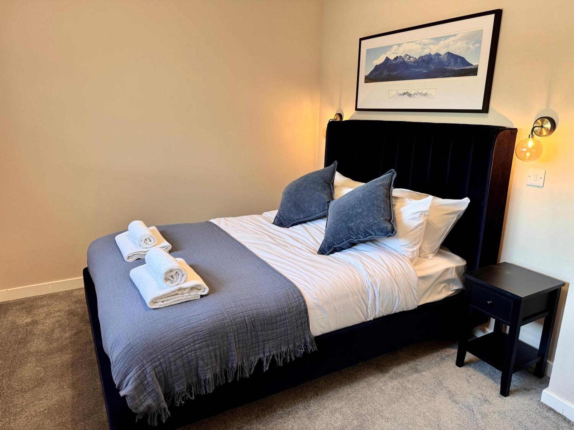 Hebridean Inn - Self Catering With Spectacular Views Broadford  Extérieur photo