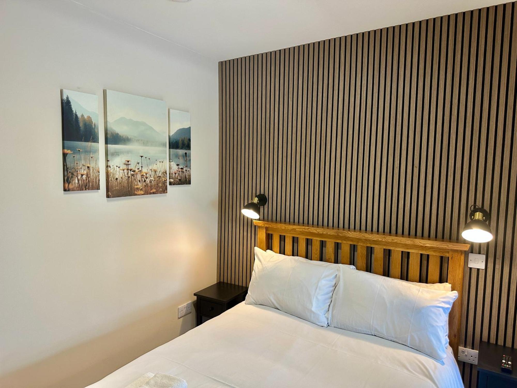 Hebridean Inn - Self Catering With Spectacular Views Broadford  Extérieur photo